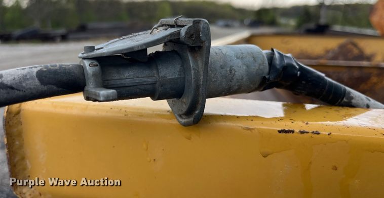 image for item LD9464 Highway Equipment Company  P-8 spreader