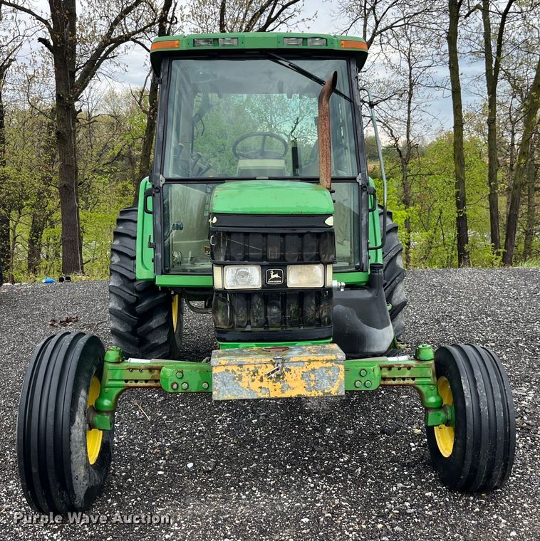 image for item LD9467 John Deere tractor