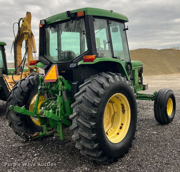 image for item LD9467 John Deere tractor