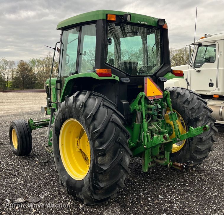 image for item LD9467 John Deere tractor