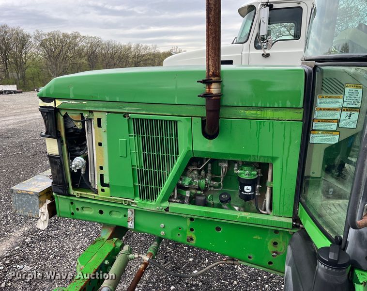 image for item LD9467 John Deere tractor