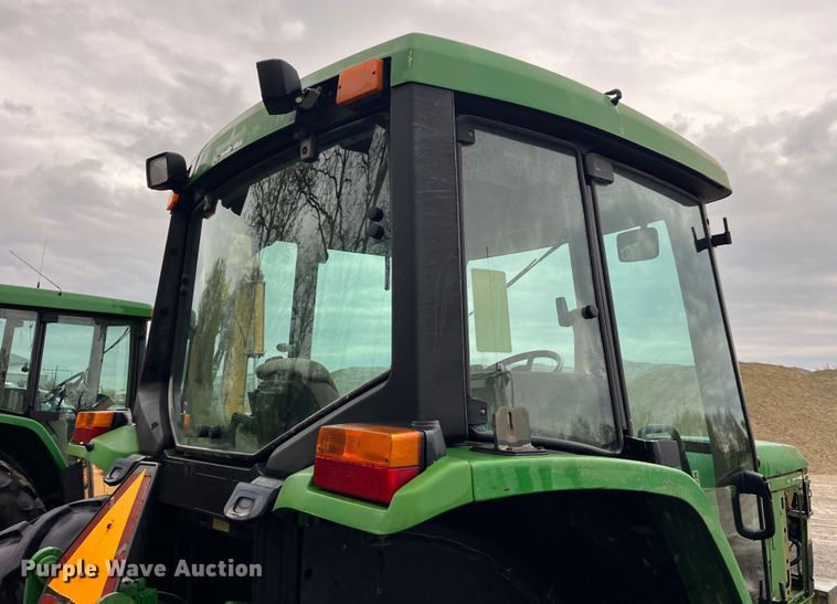 image for item LD9467 John Deere tractor