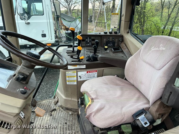 image for item LD9467 John Deere tractor