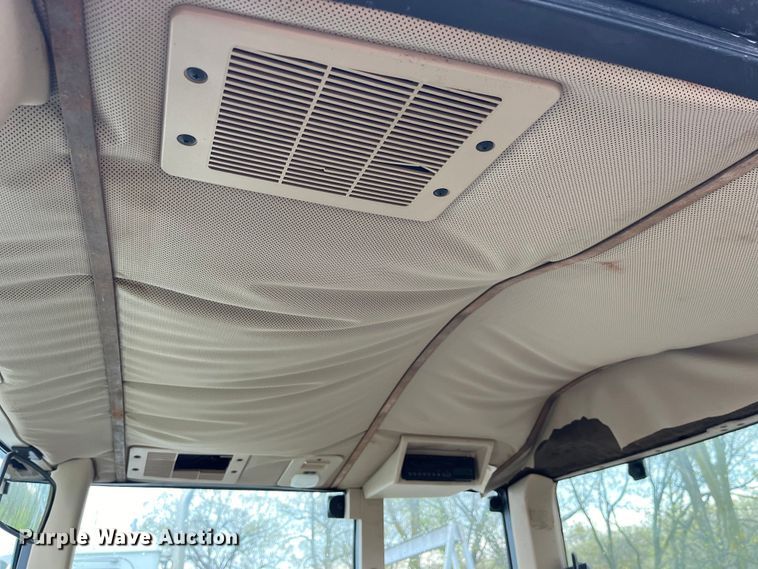 image for item LD9467 John Deere tractor