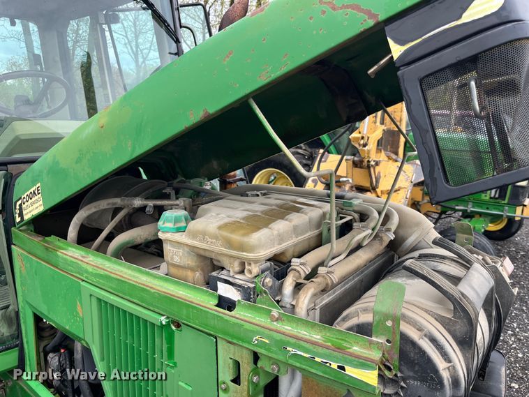 image for item LD9467 John Deere tractor