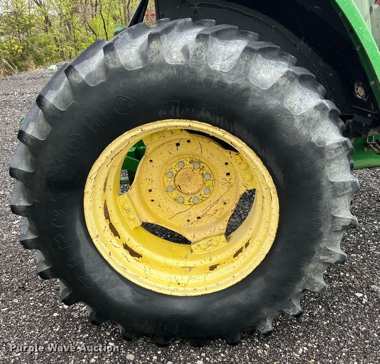 image for item LD9467 John Deere tractor