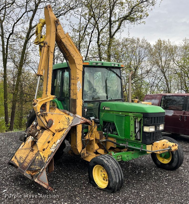 image for item LD9468 John Deere  tractor