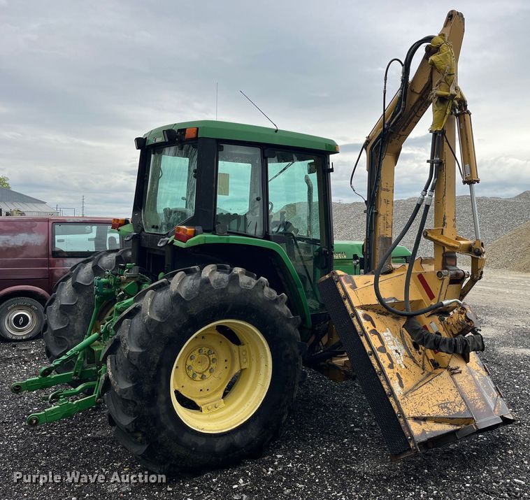 image for item LD9468 John Deere  tractor