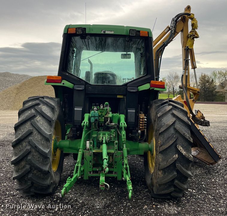 image for item LD9468 John Deere  tractor