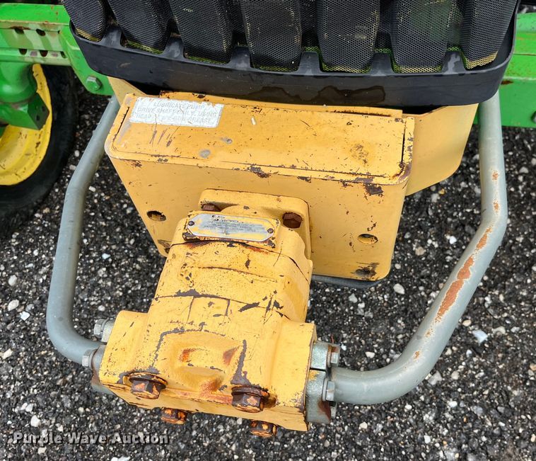 image for item LD9468 John Deere  tractor