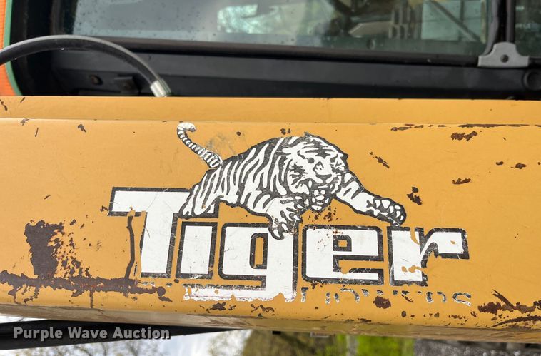 image for item LD9468 John Deere  tractor