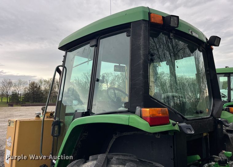 image for item LD9468 John Deere  tractor