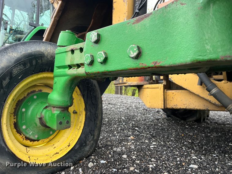 image for item LD9468 John Deere  tractor