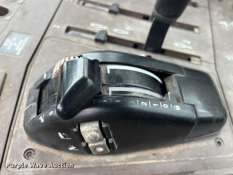 image for item LD9468 John Deere  tractor