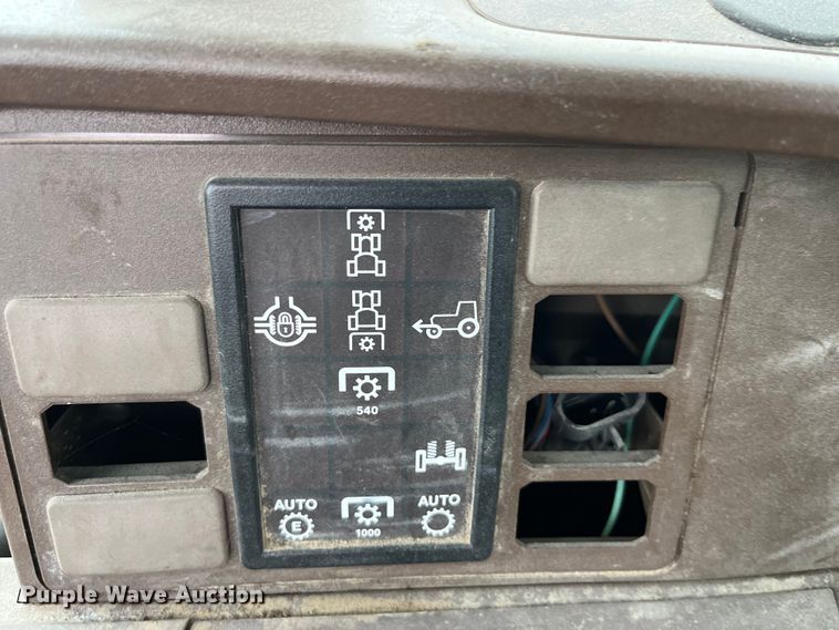 image for item LD9468 John Deere  tractor