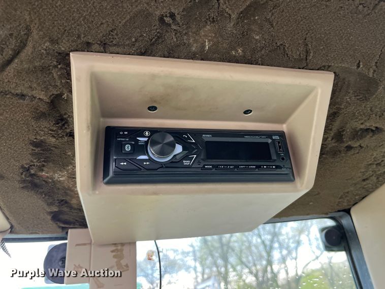 image for item LD9468 John Deere  tractor