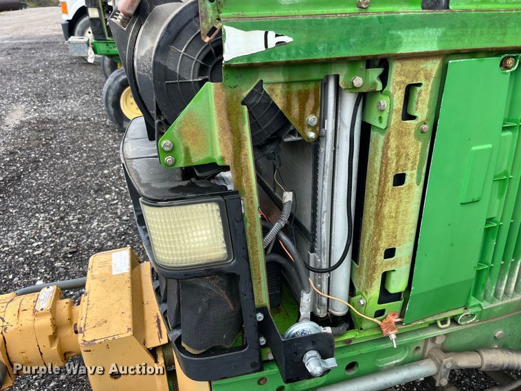 image for item LD9468 John Deere  tractor