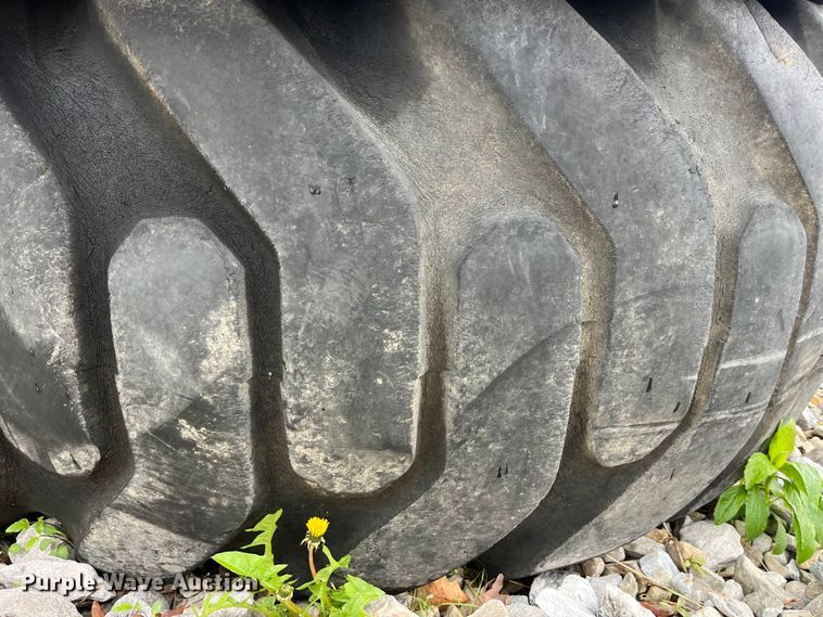 image for item LD9469 (4) Good Year 26.5-25 tires