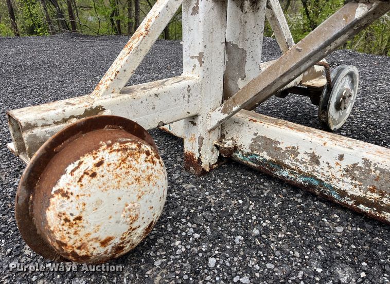 image for item LD9470 Screed