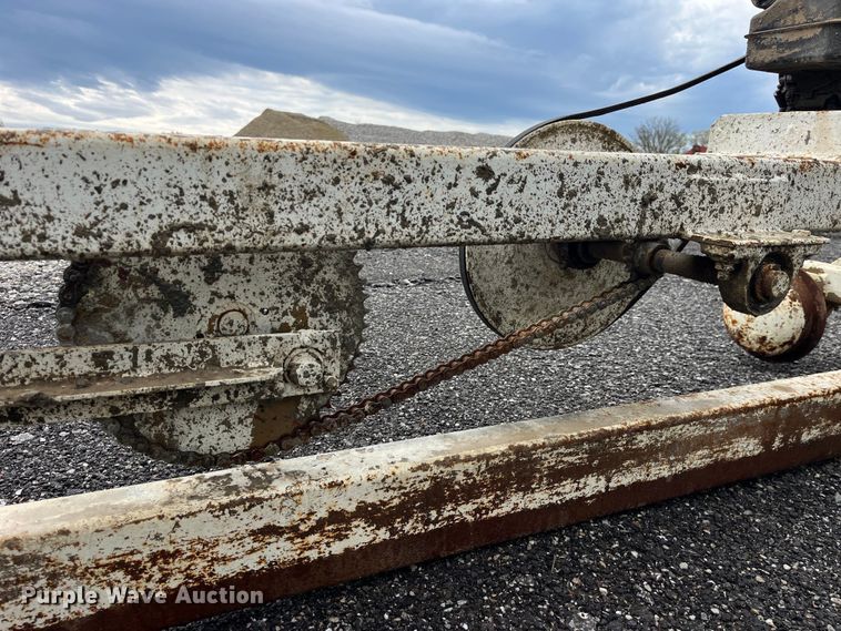 image for item LD9470 Screed