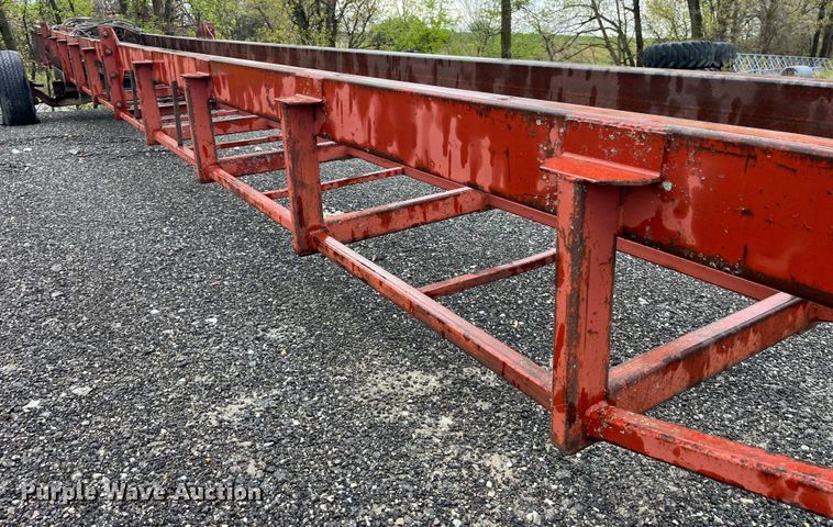 image for item LD9472 Pile driver