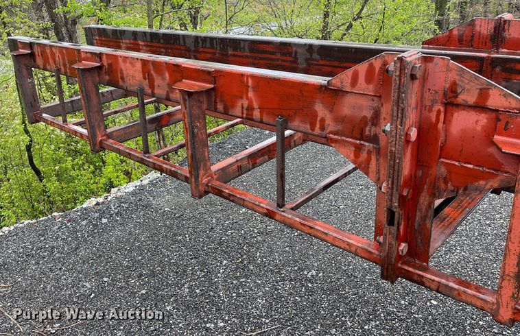 image for item LD9472 Pile driver