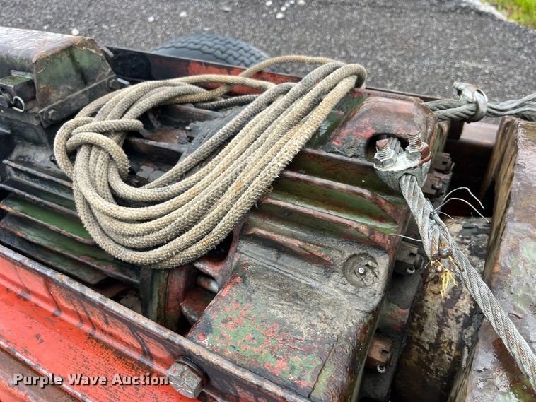 image for item LD9472 Pile driver