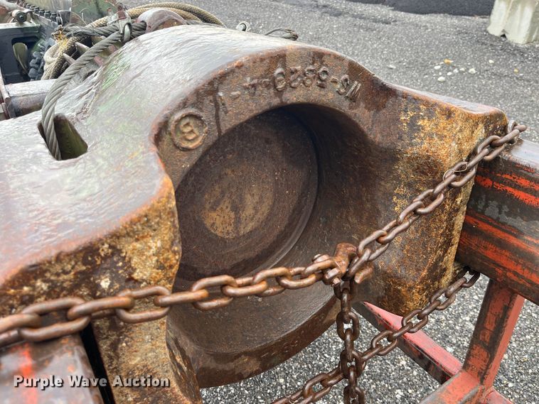 image for item LD9472 Pile driver