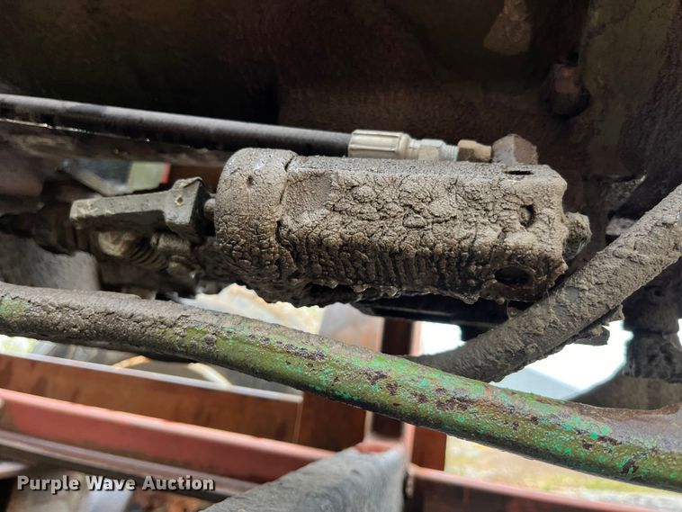 image for item LD9472 Pile driver