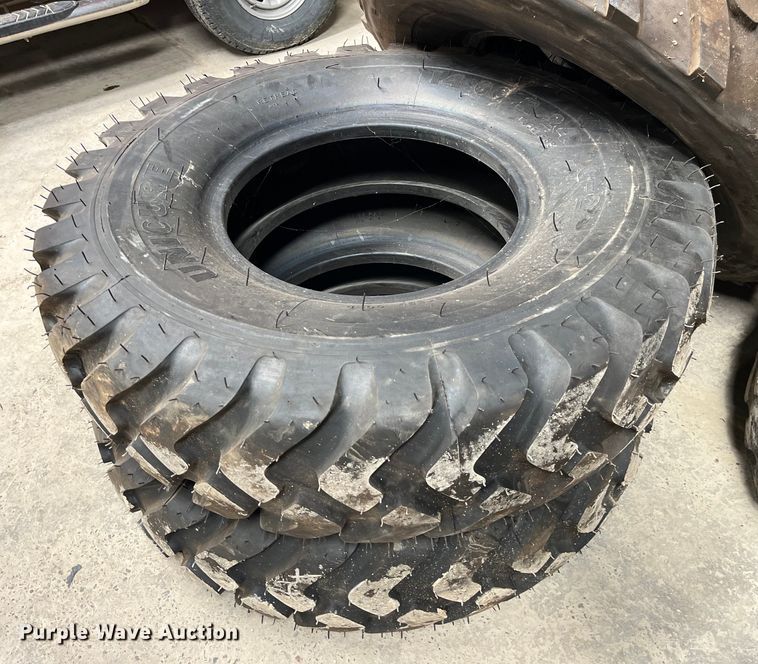 image for item LD9473 (8) 14.00R24 tires