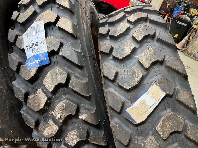 image for item LD9473 (8) 14.00R24 tires