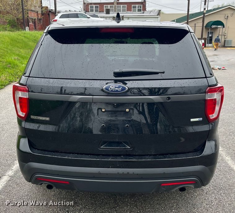 image for item LD9495 2017 Ford Explorer Police Interceptor  SUV