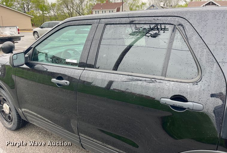 image for item LD9495 2017 Ford Explorer Police Interceptor  SUV