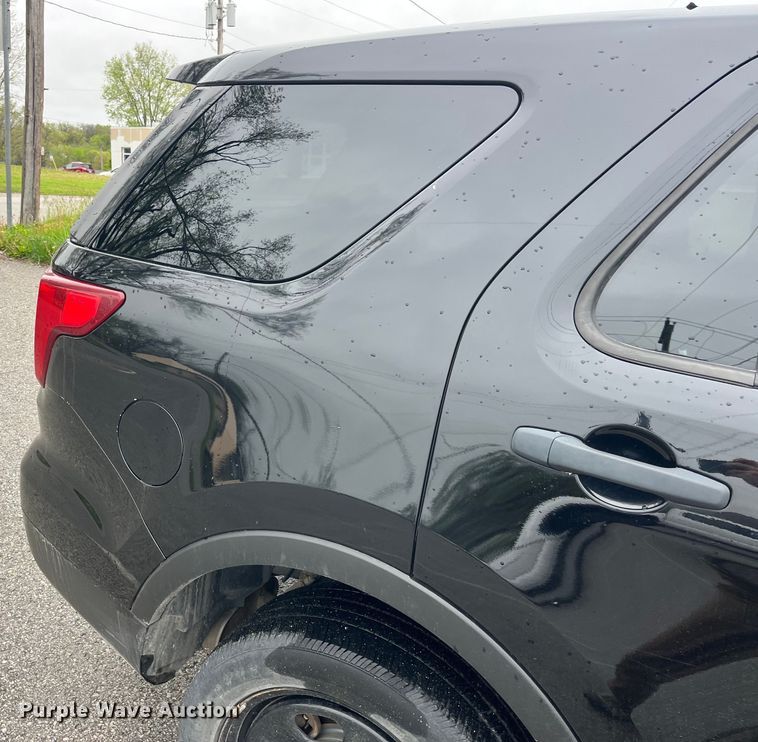image for item LD9495 2017 Ford Explorer Police Interceptor  SUV