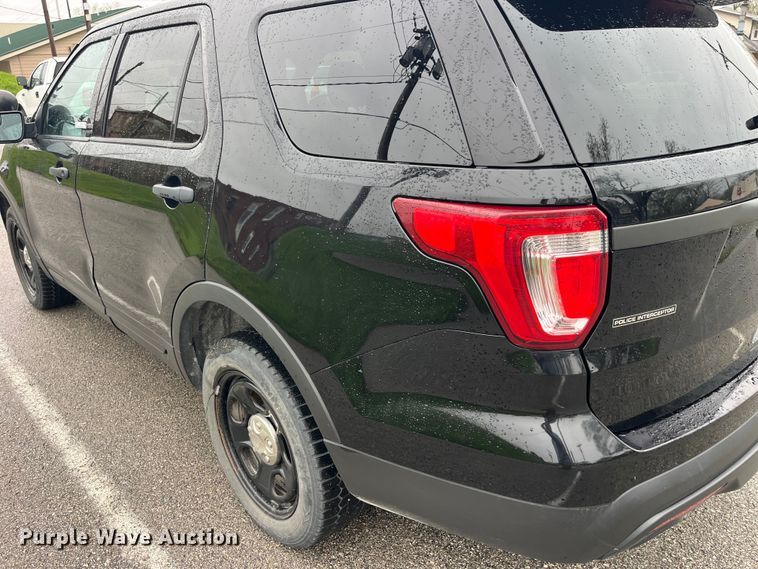 image for item LD9495 2017 Ford Explorer Police Interceptor  SUV
