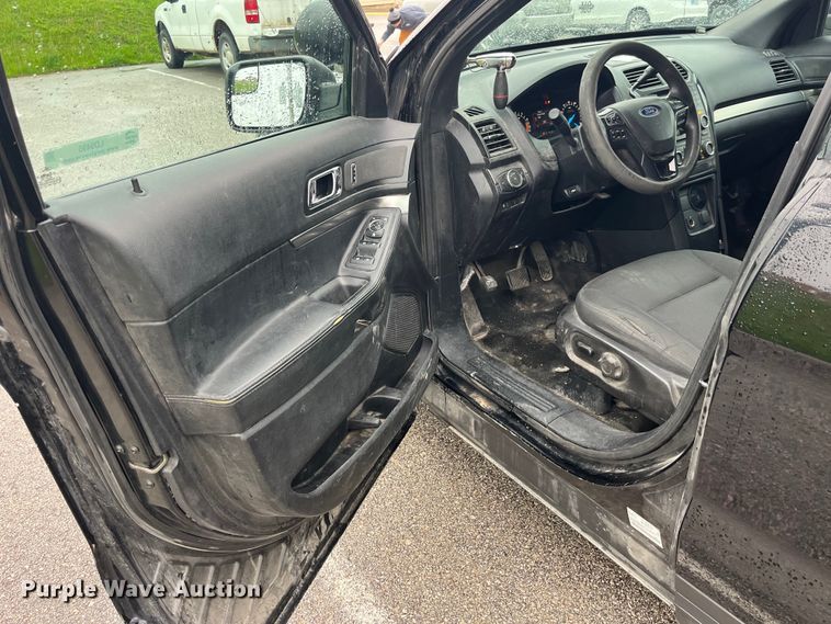 image for item LD9495 2017 Ford Explorer Police Interceptor  SUV