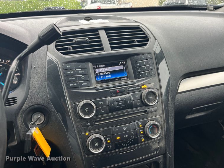 image for item LD9495 2017 Ford Explorer Police Interceptor  SUV