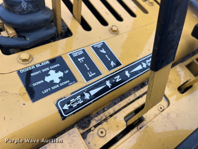 image for item LD9497 1997 Vermeer V4150A trencher