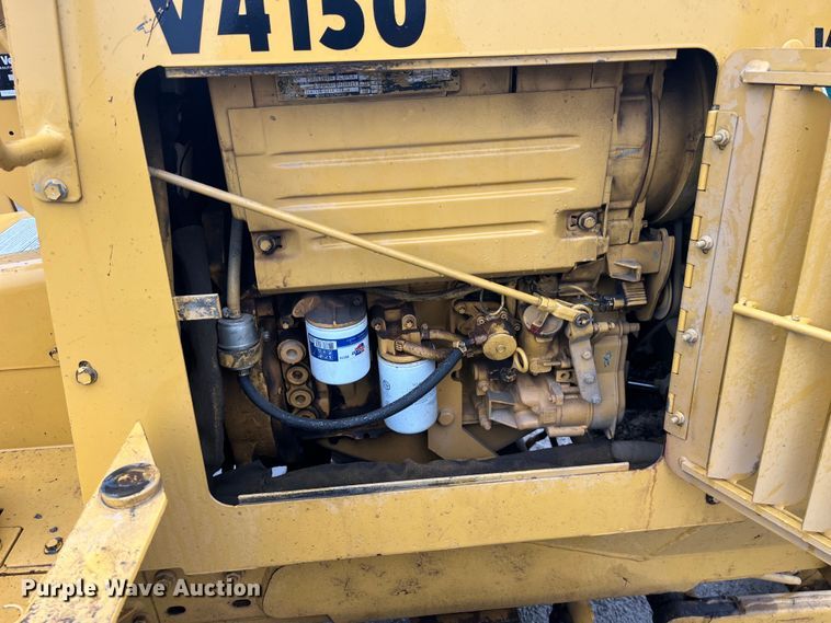 image for item LD9497 1997 Vermeer V4150A trencher