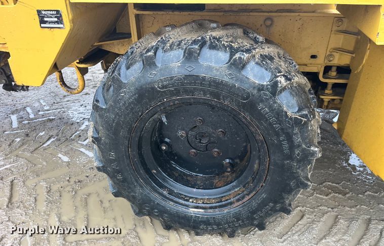image for item LD9497 1997 Vermeer V4150A trencher