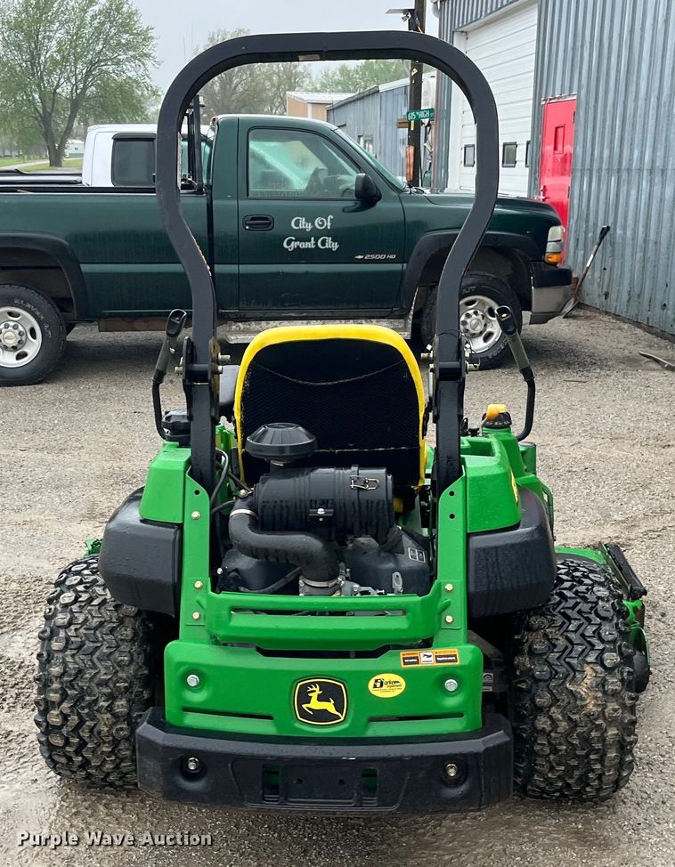 image for item LD9498 2011 John Deere Z950A ZTR lawn mower