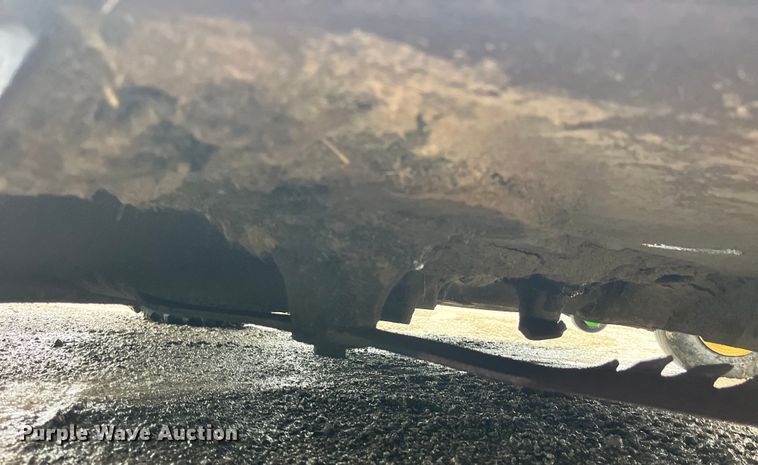 image for item LD9498 2011 John Deere Z950A ZTR lawn mower