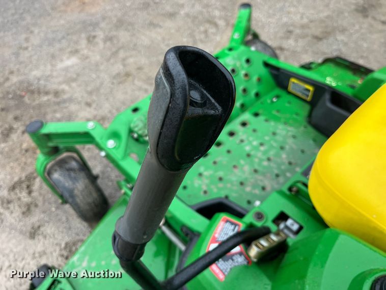 image for item LD9498 2011 John Deere Z950A ZTR lawn mower