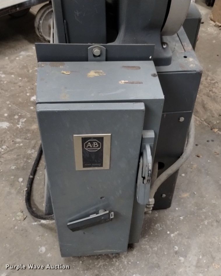 image for item LO9006 Rockwell 28-200 band saw