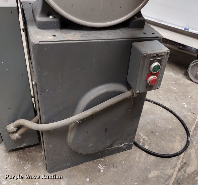 image for item LO9006 Rockwell 28-200 band saw