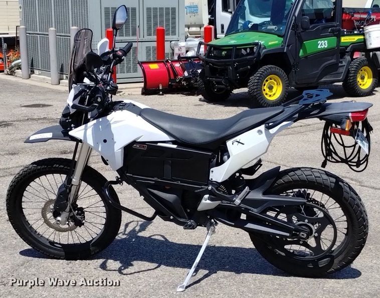 image for item LO9009 2016 Z-Force FX  motorcycle