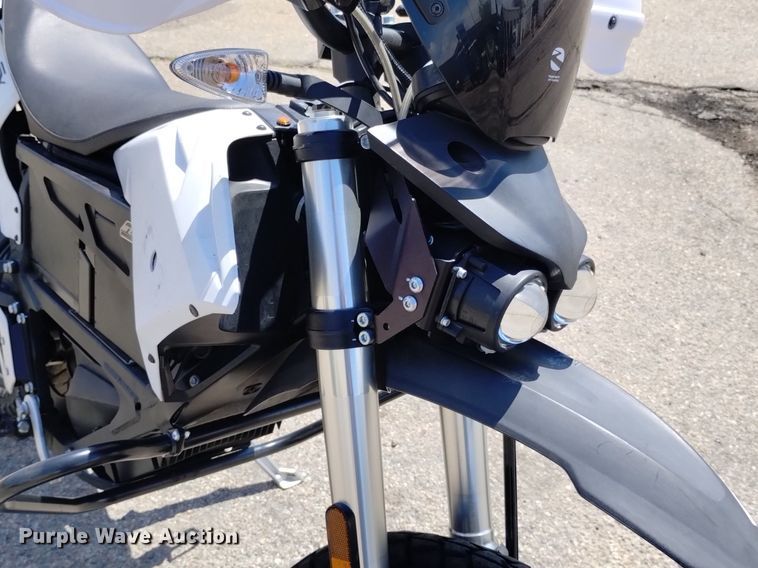 image for item LO9009 2016 Z-Force FX  motorcycle