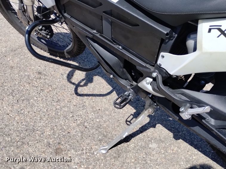 image for item LO9009 2016 Z-Force FX  motorcycle