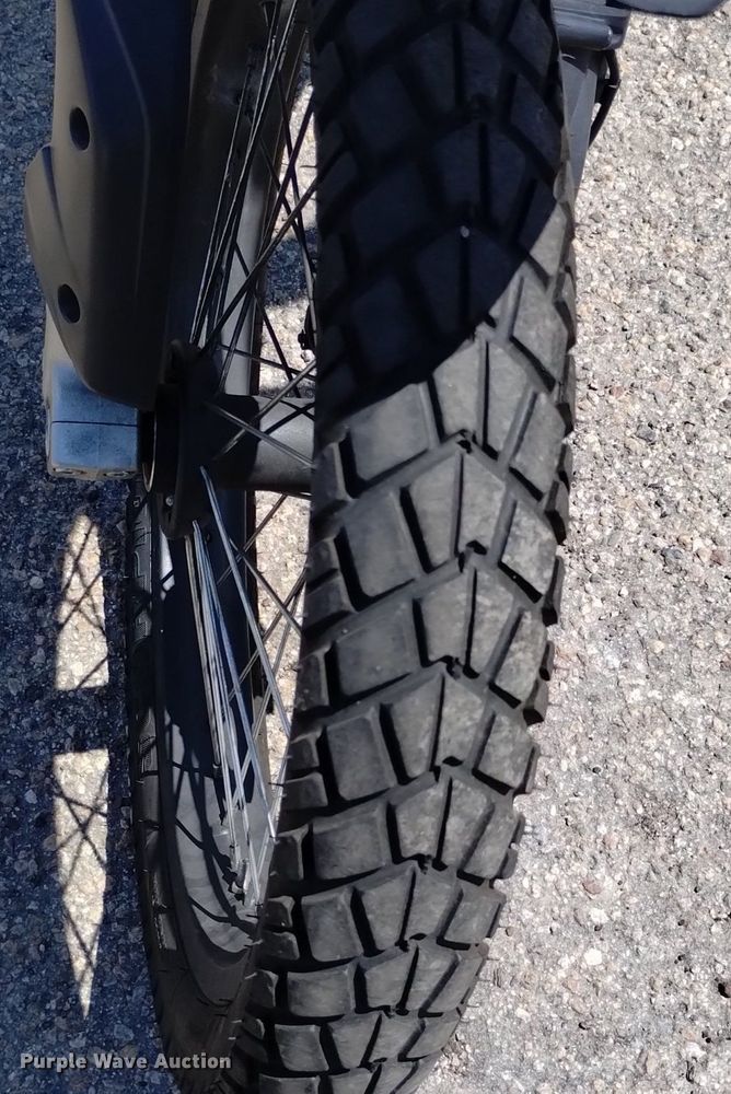 image for item LO9009 2016 Z-Force FX  motorcycle