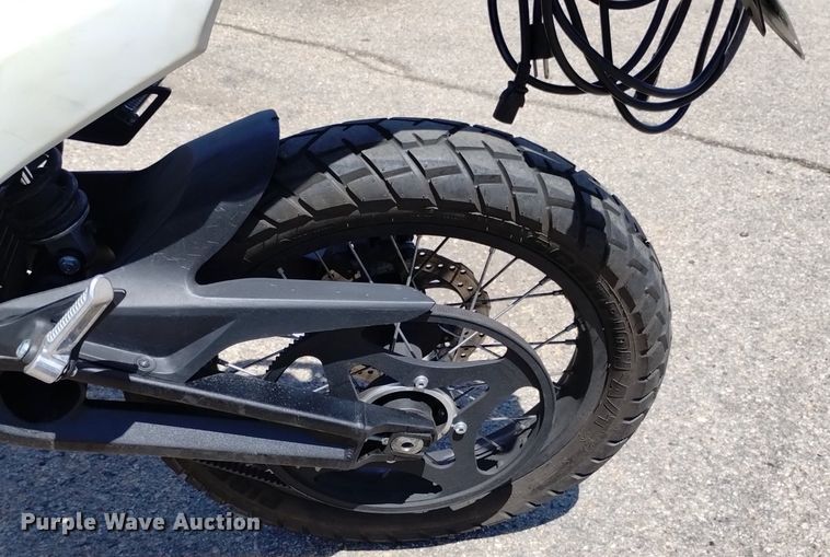 image for item LO9009 2016 Z-Force FX  motorcycle